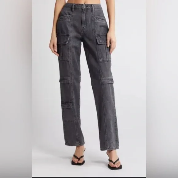 BNWT Hidden Tracey High Waist Straight Leg Cargo Jeans size  28 - Picture 2 of 6